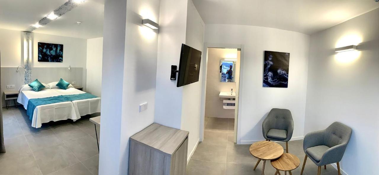 Hotel Brisa - Adults Only San Antonio  Ngoại thất bức ảnh