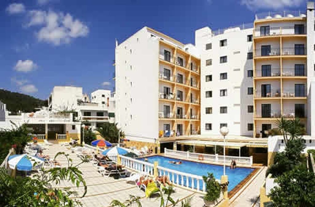 Hotel Brisa - Adults Only San Antonio  Ngoại thất bức ảnh