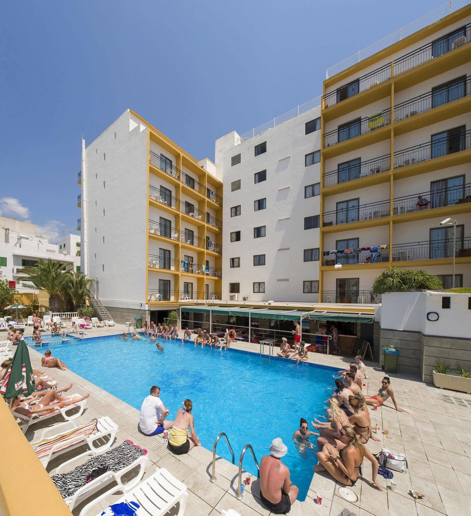 Hotel Brisa - Adults Only San Antonio  Ngoại thất bức ảnh