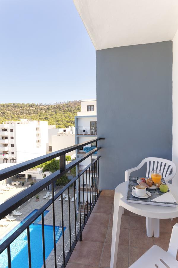 Hotel Brisa - Adults Only San Antonio  Ngoại thất bức ảnh