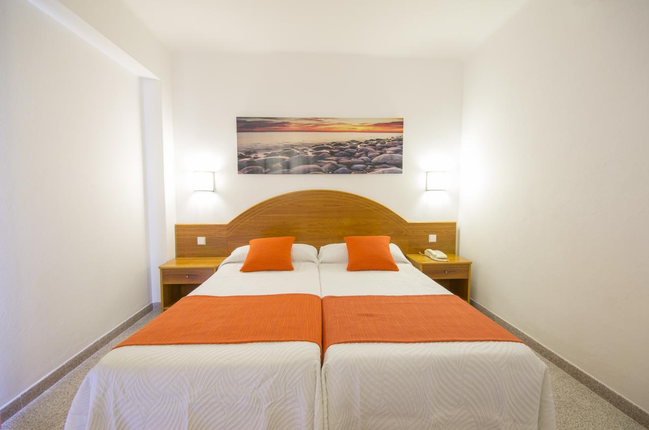 Hotel Brisa - Adults Only San Antonio  Ngoại thất bức ảnh